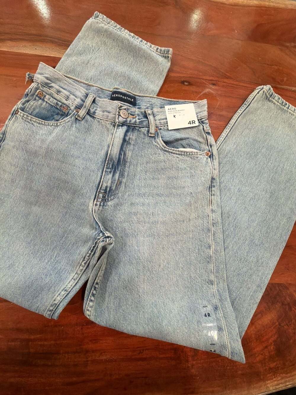Aeropostale High Rise Baggy Jeans Size 4R Light Wash Non Stretch